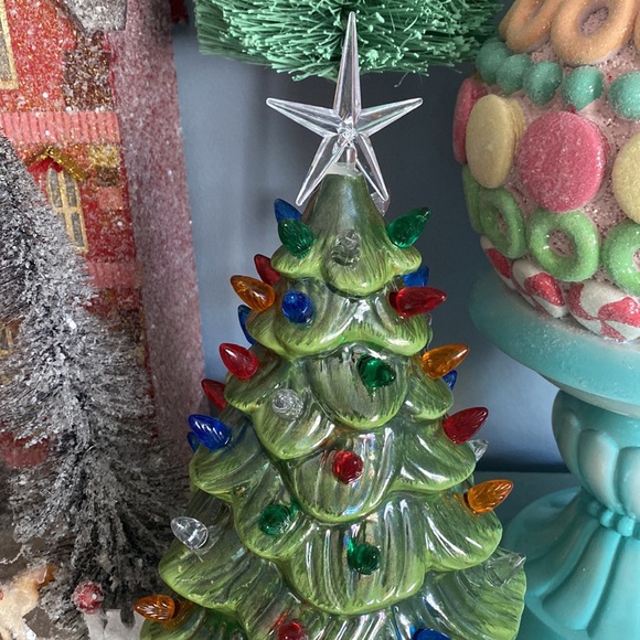 One Hundred 80 Degrees Battery Operated Ceramic Christmas Tree - Picture 4 of 7